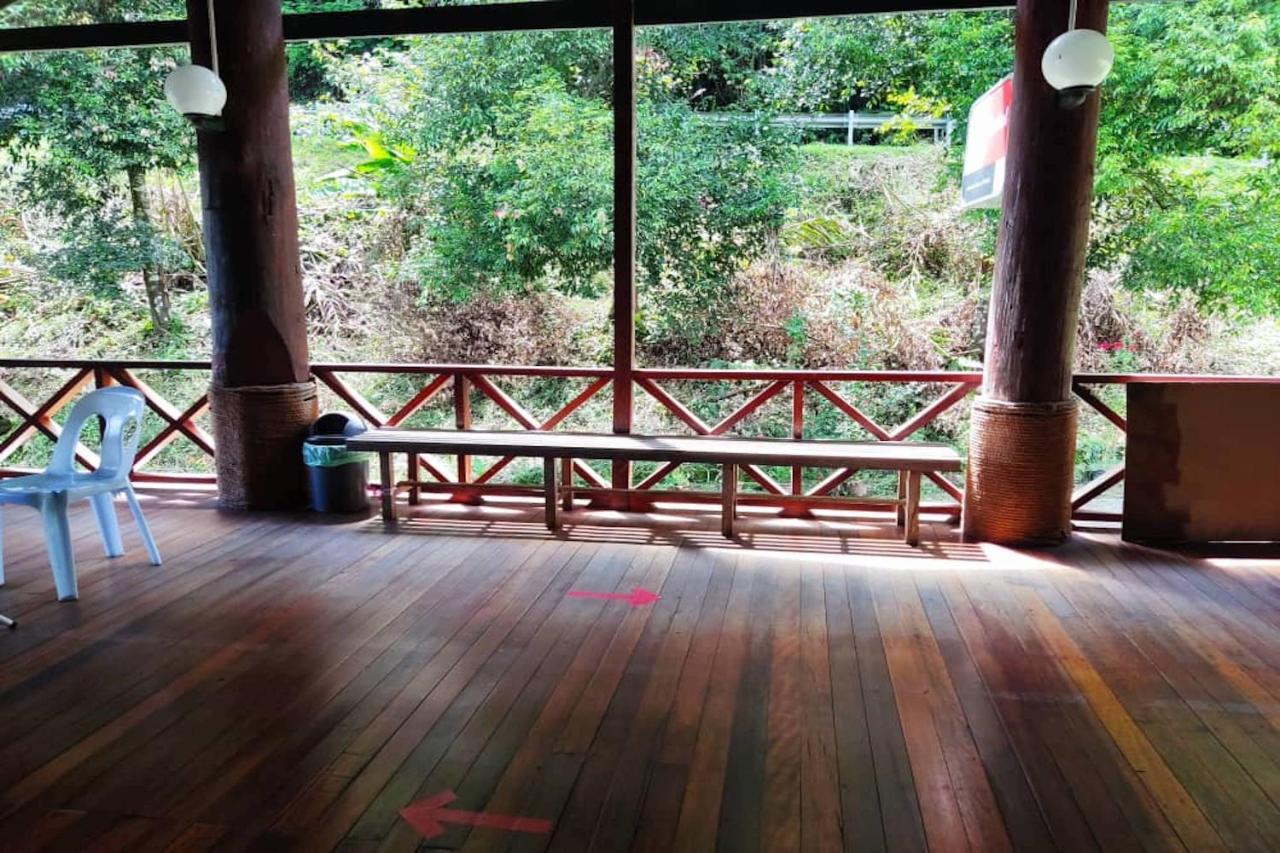Oyo Home 90396 Mahua Rainforest Paradise Tambunan Exterior foto